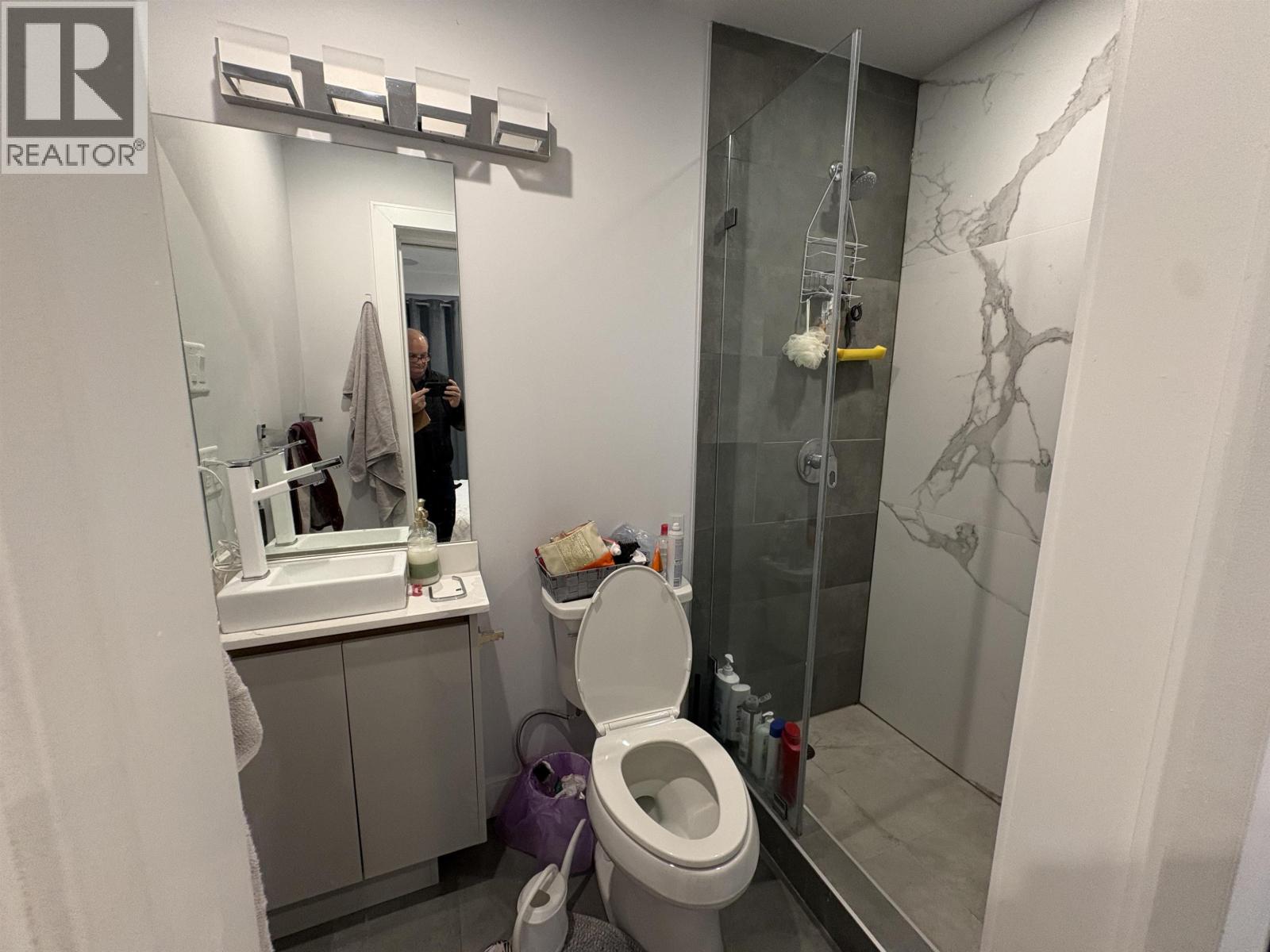 3429 Dundas Street, Vancouver, British Columbia  V5K 1R9 - Photo 4 - R3128247