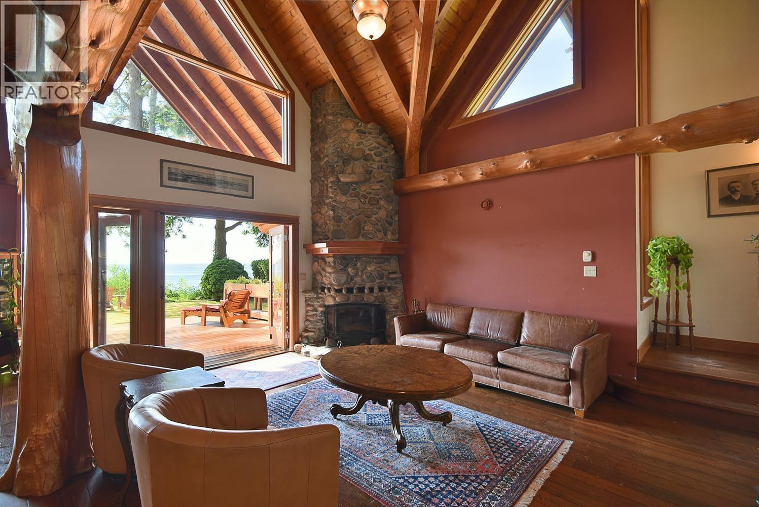 667 Franklin Road, Gibsons, British Columbia  V0N 1V8 - Photo 15 - R3128271