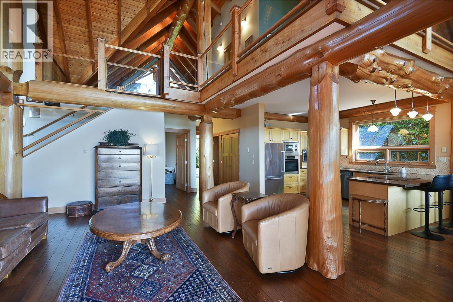 667 Franklin Road, Gibsons, British Columbia  V0N 1V8 - Photo 16 - R3128271
