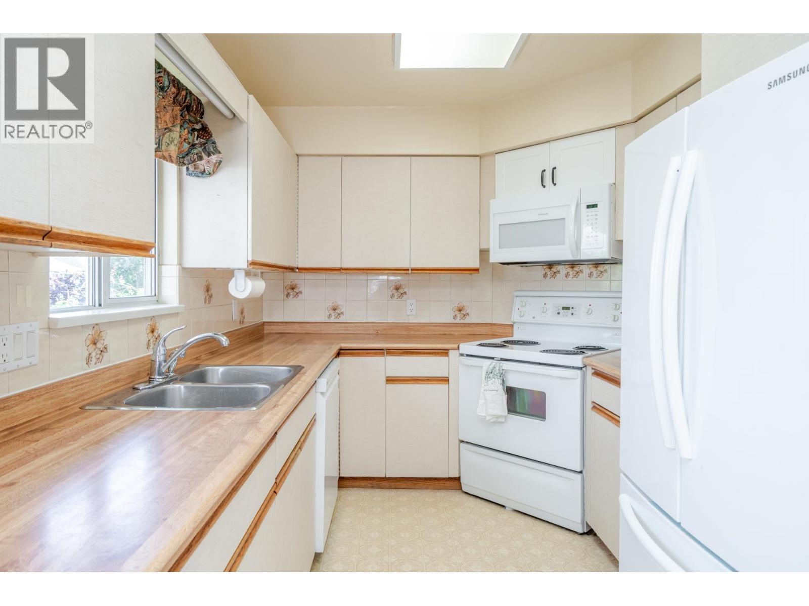 5489 Maple Crescent, Delta, British Columbia  V4K 1G3 - Photo 10 - R3128286
