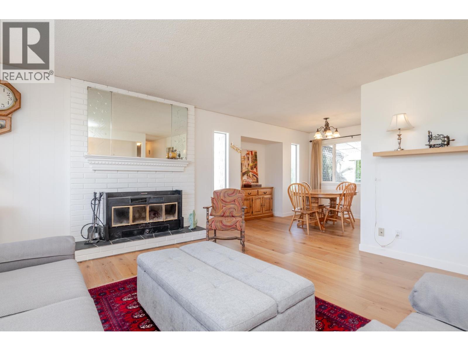 5489 Maple Crescent, Delta, British Columbia  V4K 1G3 - Photo 8 - R3128286