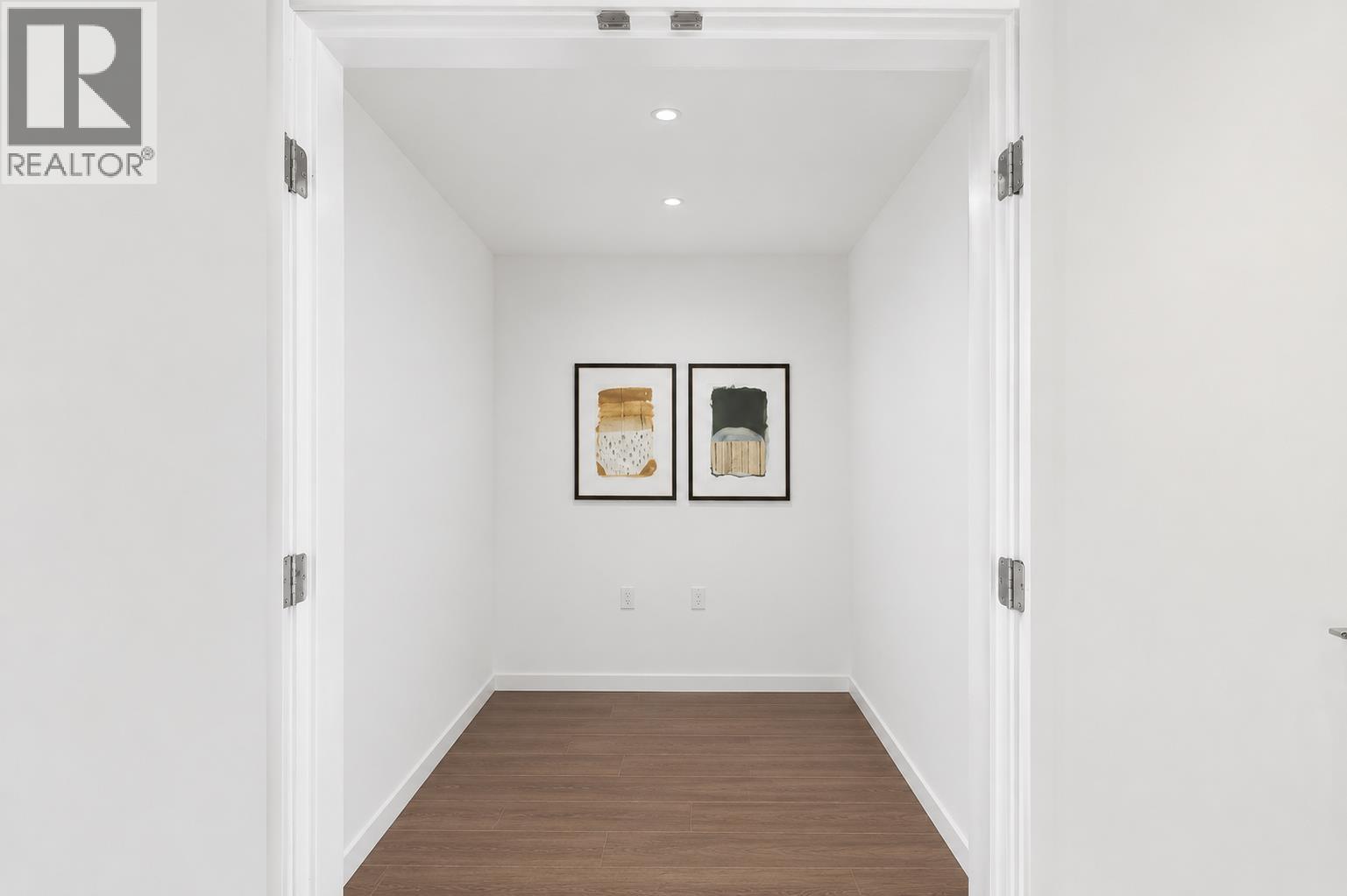 1703 1010 Richards Street, Vancouver, British Columbia  V6B 1G2 - Photo 10 - R3128256