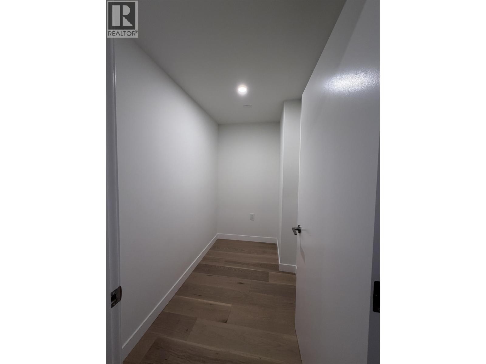 3 5212 Cambie Street, Vancouver, British Columbia  V5Z 2Z7 - Photo 3 - R3128275