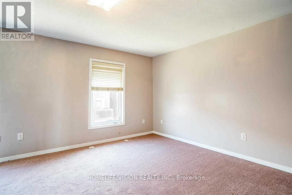 29 Jinnah Court, Toronto, Ontario  M4A 2Y2 - Photo 11 - C13177400