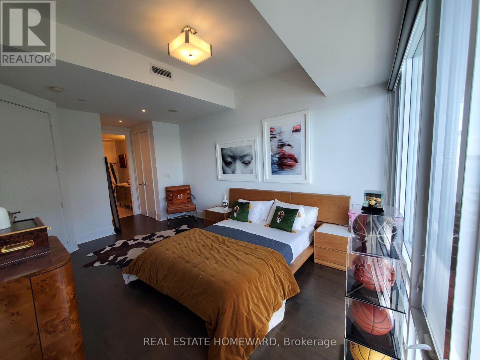 1015 - 29 Queens Quay E, Toronto, Ontario  M5E 0A4 - Photo 22 - C13177492