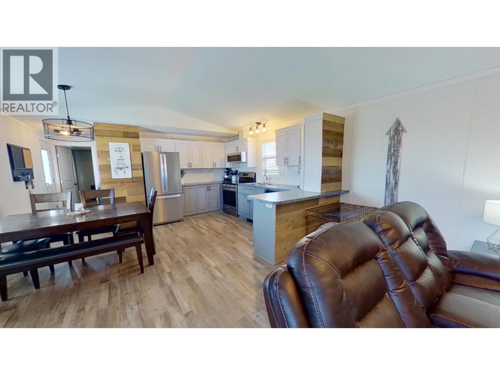 10074 99 Street, Taylor, British Columbia  V0C 2K0 - Photo 4 - R3128297