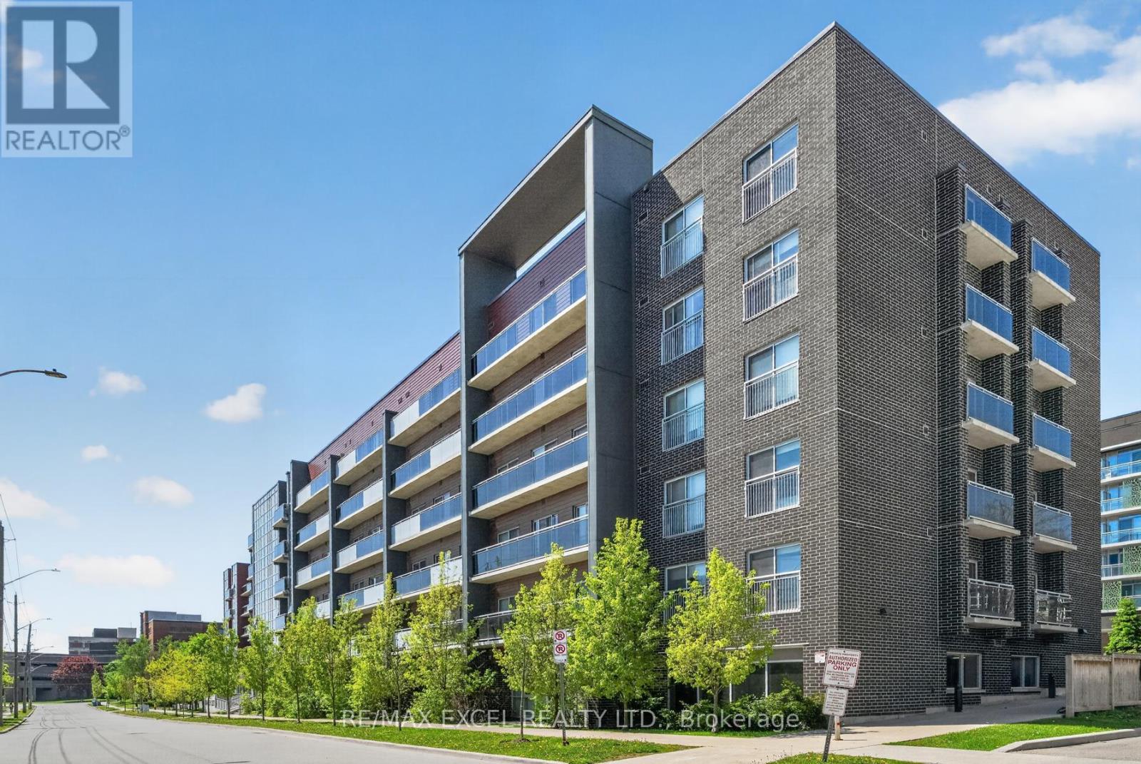 615 - 251 HEMLOCK STREET, Waterloo, Ontario