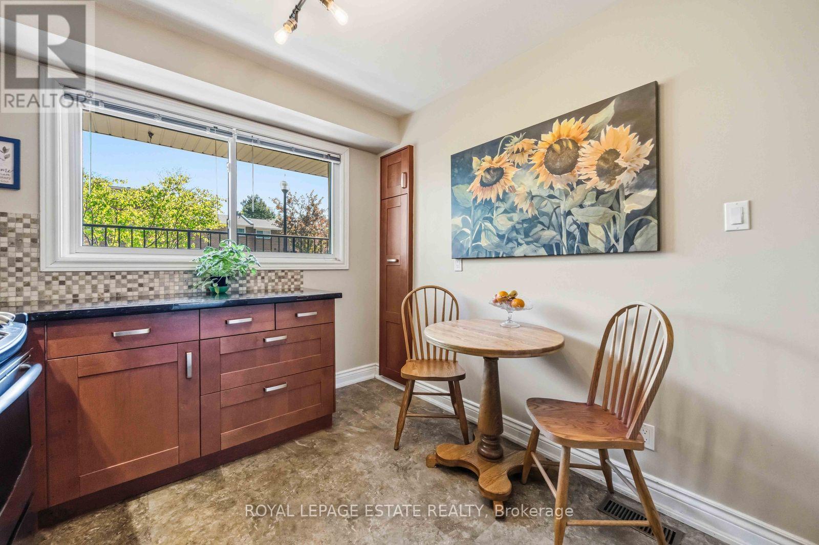 123 - 90 Edgewood Avenue, Toronto, Ontario  M4L 3H1 - Photo 8 - E13177440