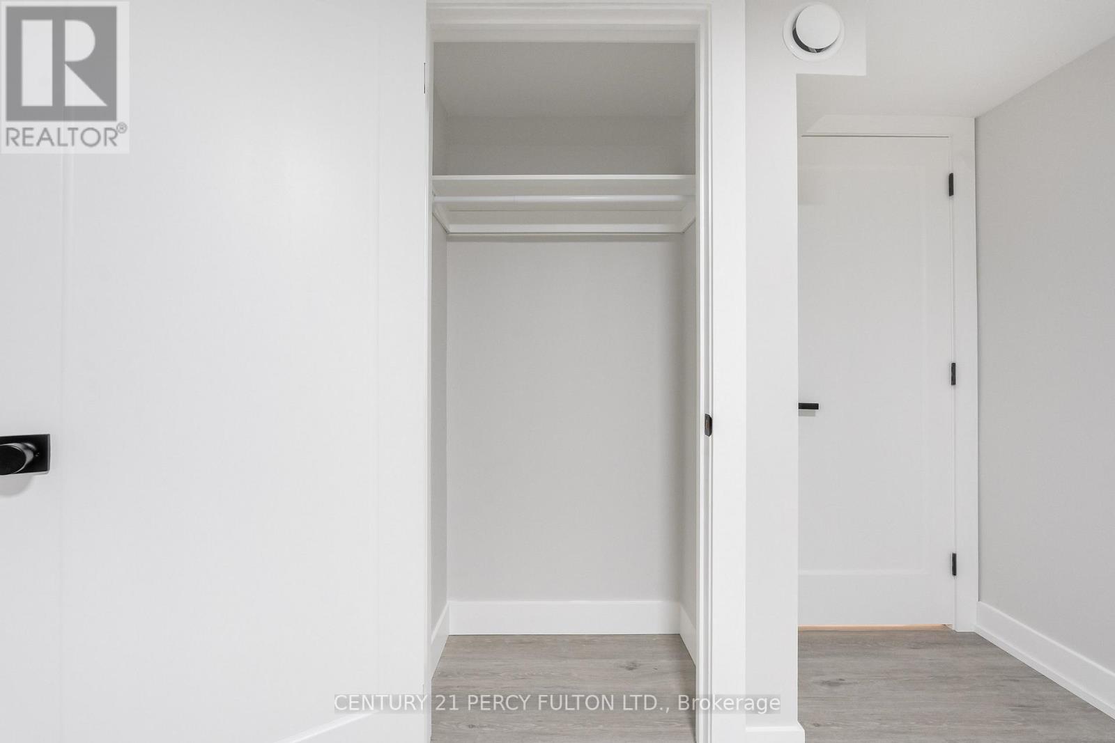 13 Mckayfield Road, Toronto, Ontario  M4J 3V5 - Photo 23 - E13177478