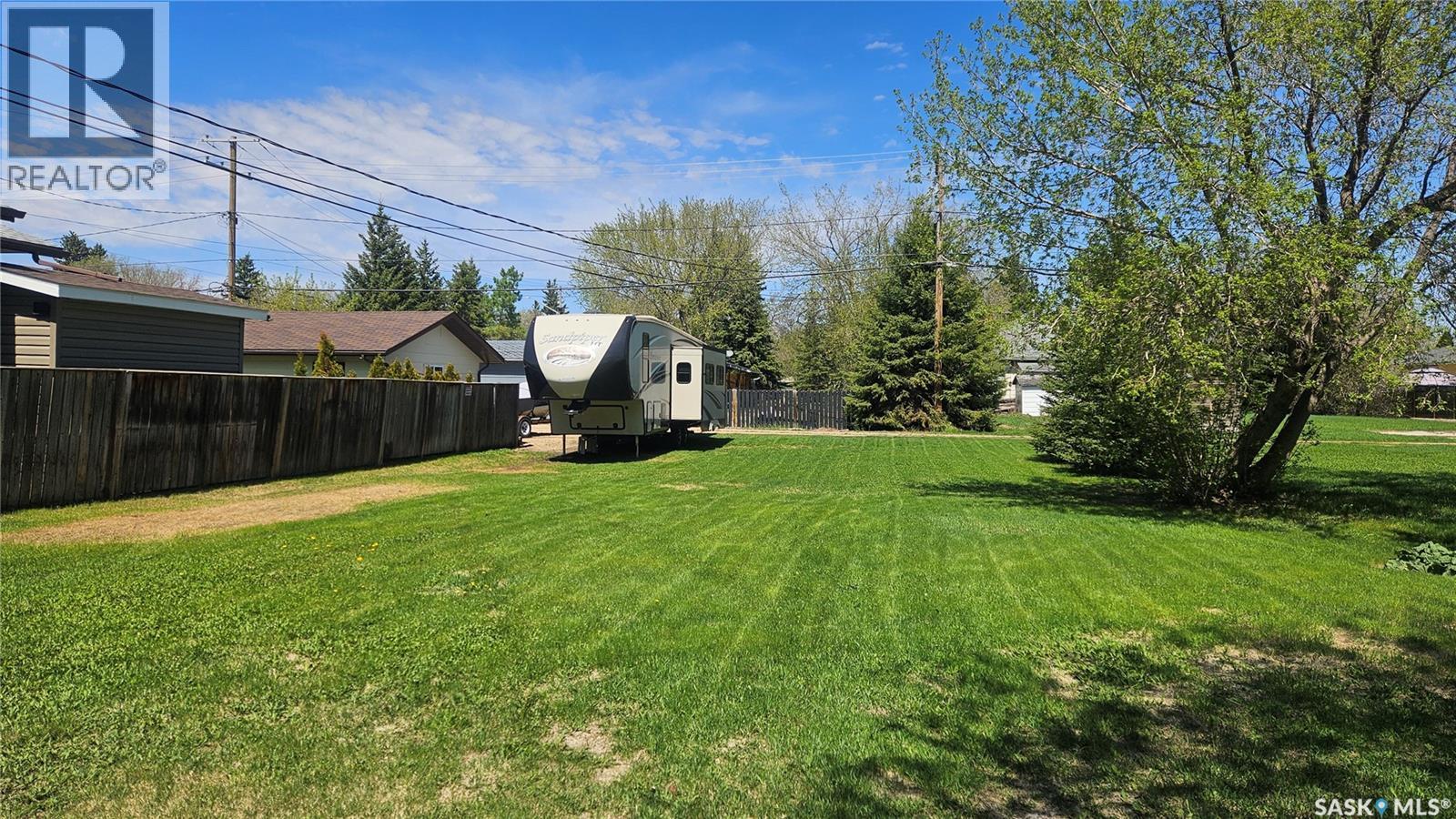 110 4th Street S, Wakaw, Saskatchewan S0K 4P0 - Photo 17 - SK037099