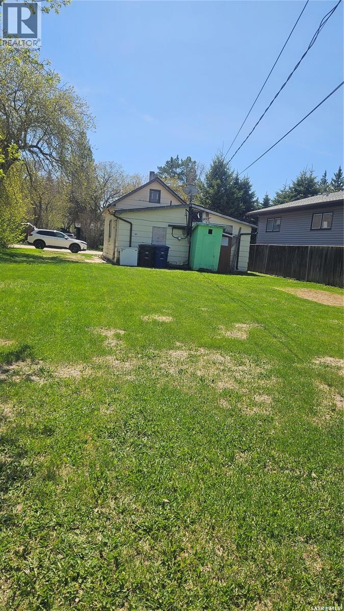 110 4th Street S, Wakaw, Saskatchewan S0K 4P0 - Photo 18 - SK037099