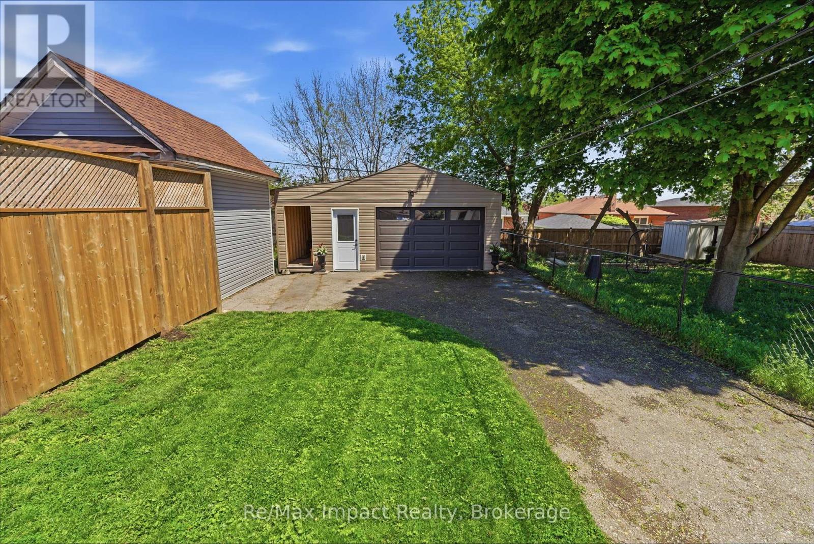239 Verdun Road, Oshawa, Ontario  L1H 5T1 - Photo 43 - E13177612