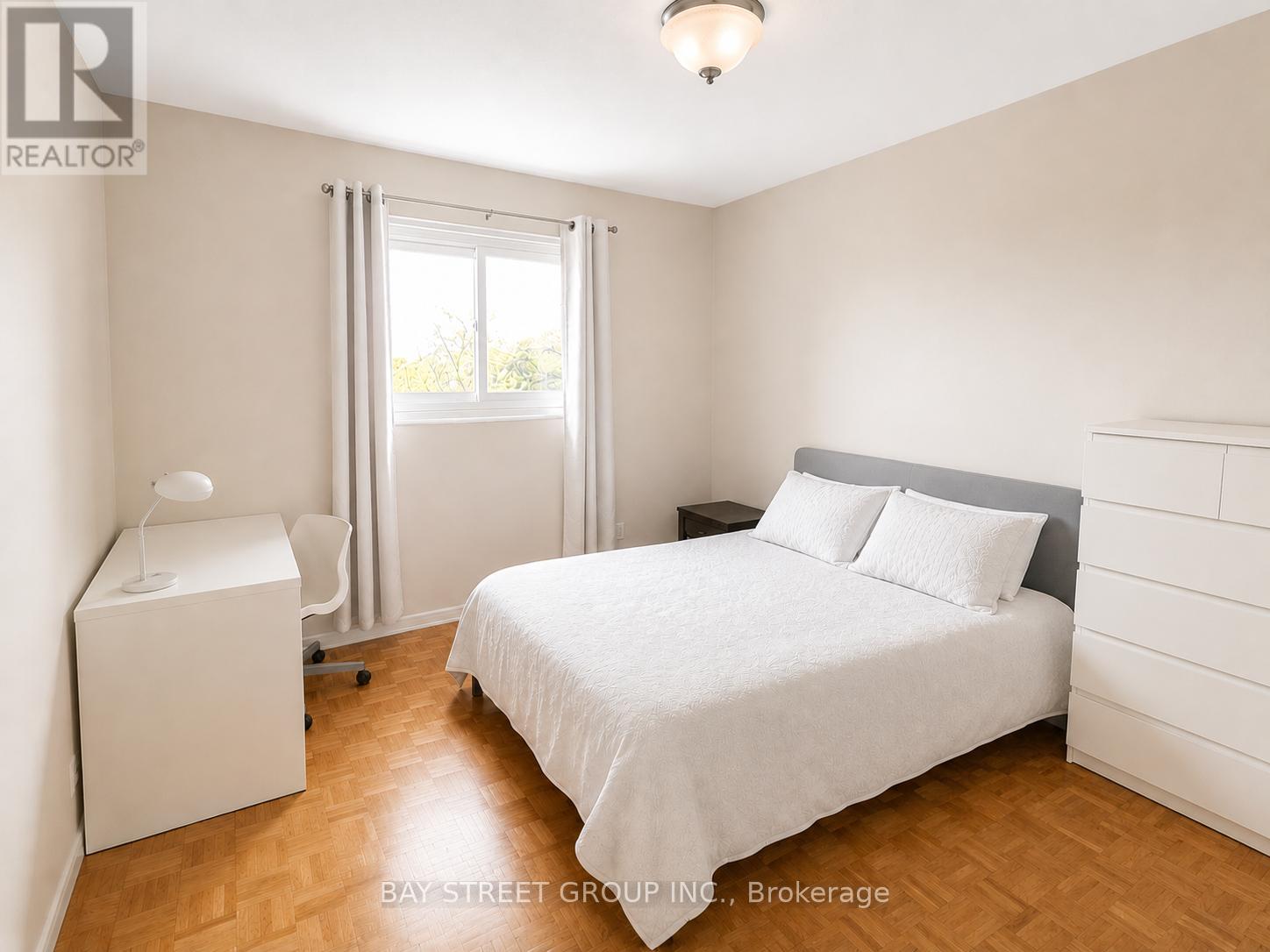137 Bonham Boulevard, Mississauga, Ontario  L5M 1C8 - Photo 10 - W13177408