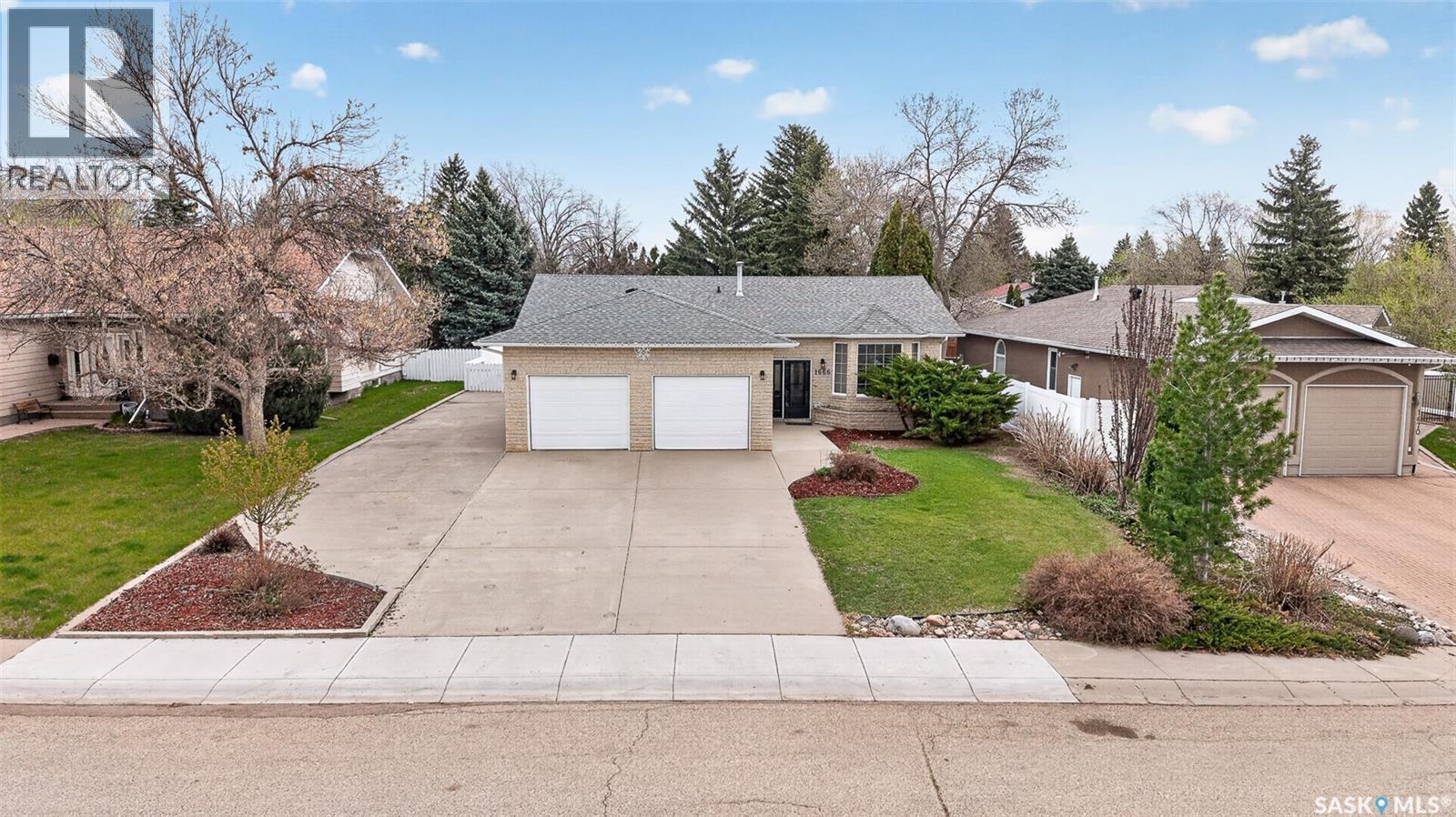 1666 Marshall CRESCENT, Moose Jaw, Saskatchewan