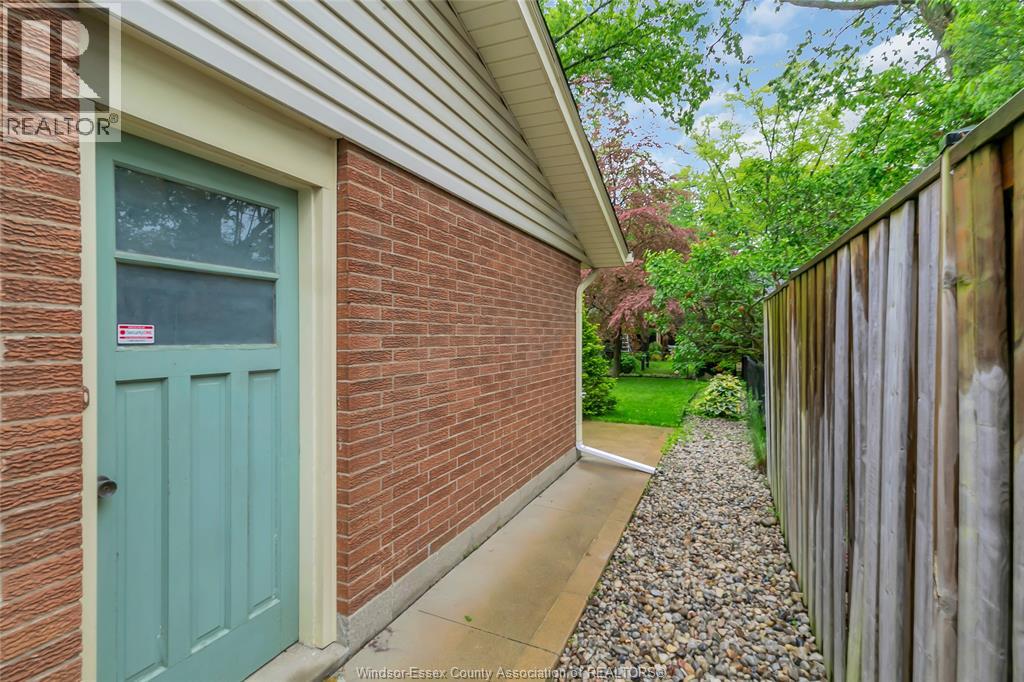 3360 St. Patrick's, Windsor, Ontario  N9E 3H3 - Photo 29 - 26012040