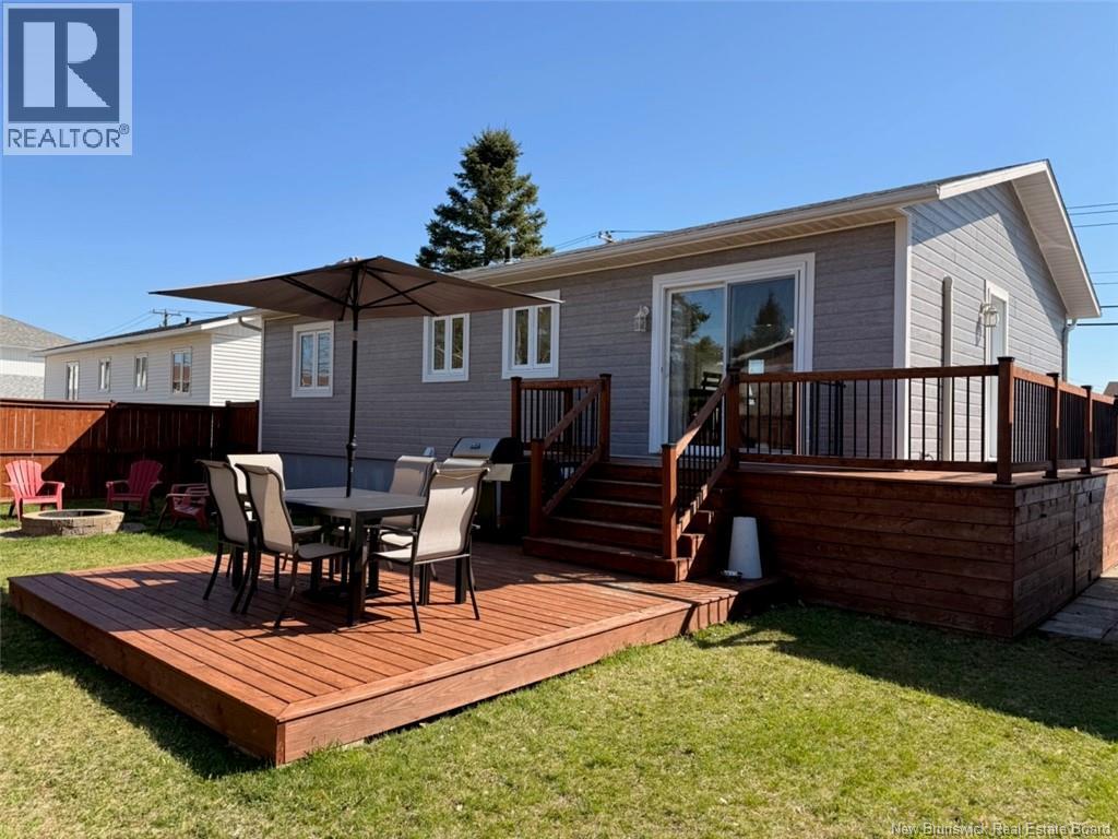 17 Pine Street, Campbellton, New Brunswick  E3N 3P6 - Photo 20 - NB140273