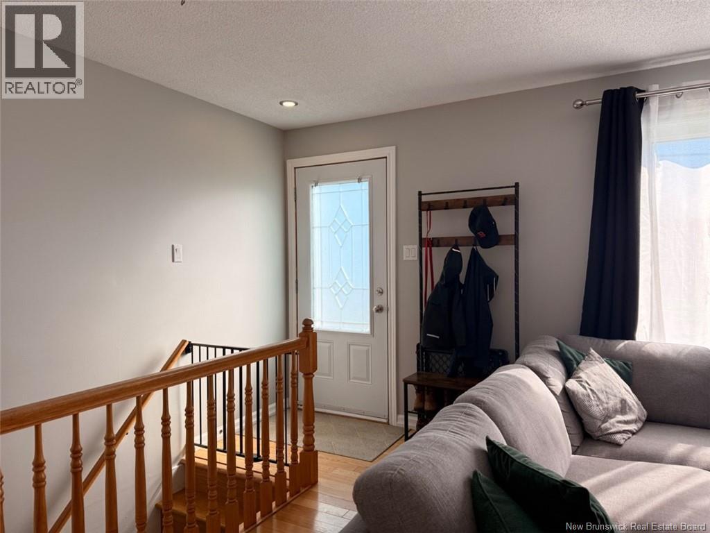 17 Pine Street, Campbellton, New Brunswick  E3N 3P6 - Photo 7 - NB140273