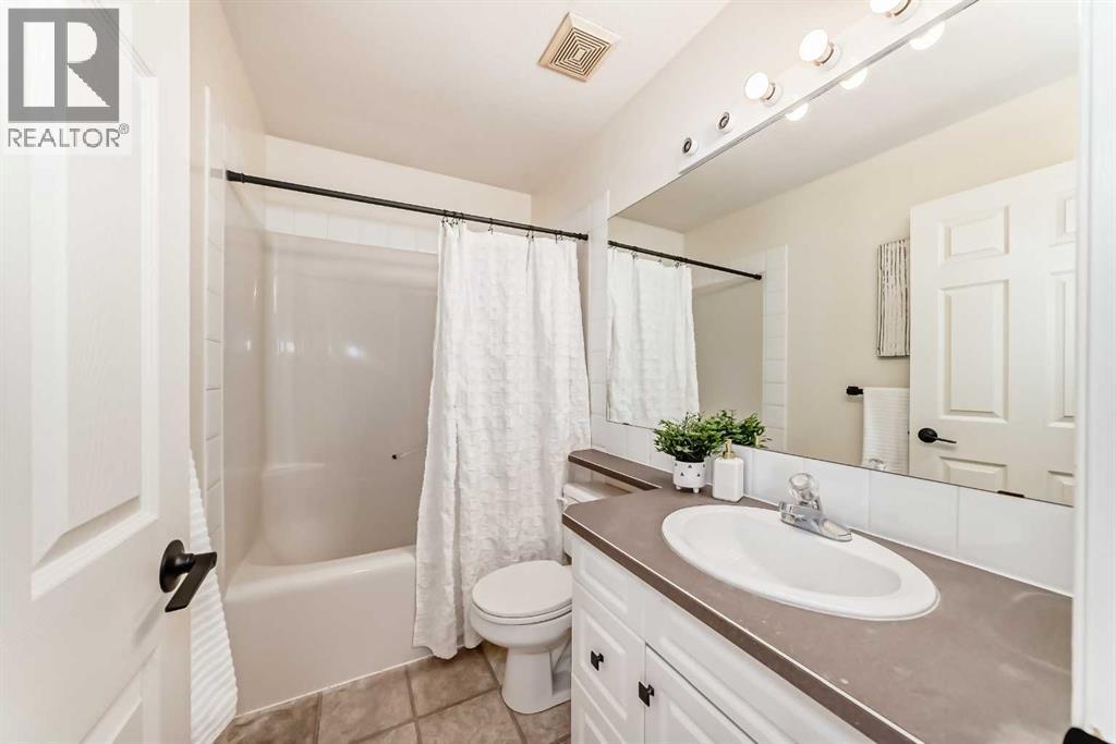 262 Coventry Court NE, Calgary, Alberta  T3K 5E8 - Photo 26 - A2311590