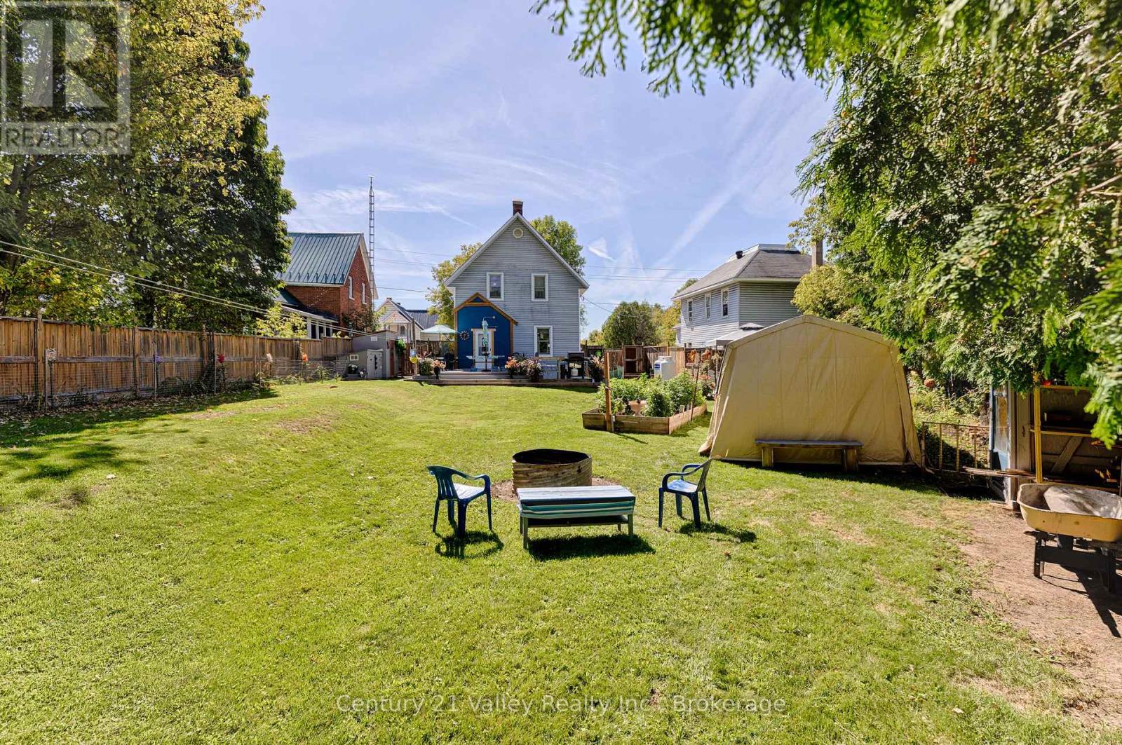 11174 60 Highway, North Algona Wilberforce, Ontario K0X 1X0 - Photo 2 - X13173132