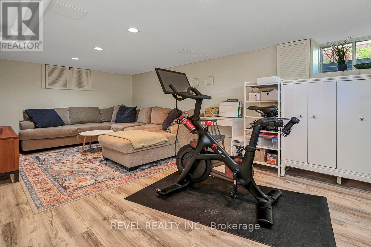 320 Clemow Avenue, Ottawa, Ontario  K1S 2B8 - Photo 28 - X13177678