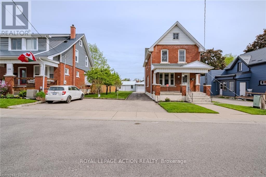 110 ARTHUR STREET, Brantford, Ontario