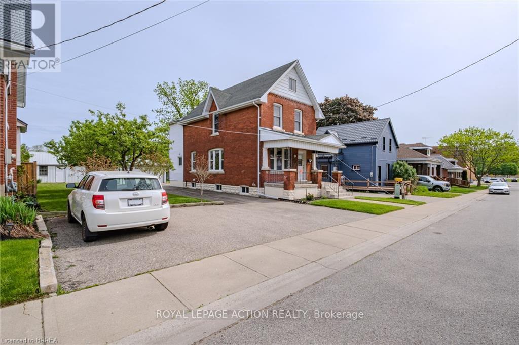 110 Arthur Street, Brantford, Ontario  N3S 3J4 - Photo 3 - X13177412