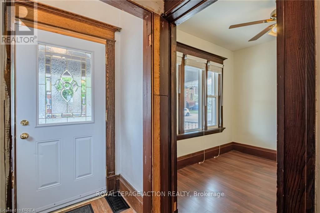 110 Arthur Street, Brantford, Ontario  N3S 3J4 - Photo 6 - X13177412