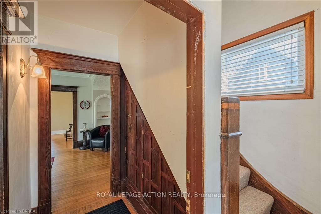 110 Arthur Street, Brantford, Ontario  N3S 3J4 - Photo 7 - X13177412