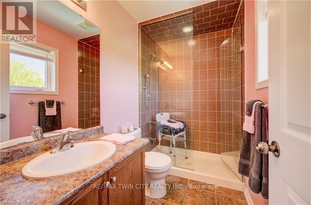 75 Norwich Road, Woolwich, Ontario  N0B 1M0 - Photo 29 - X13177430