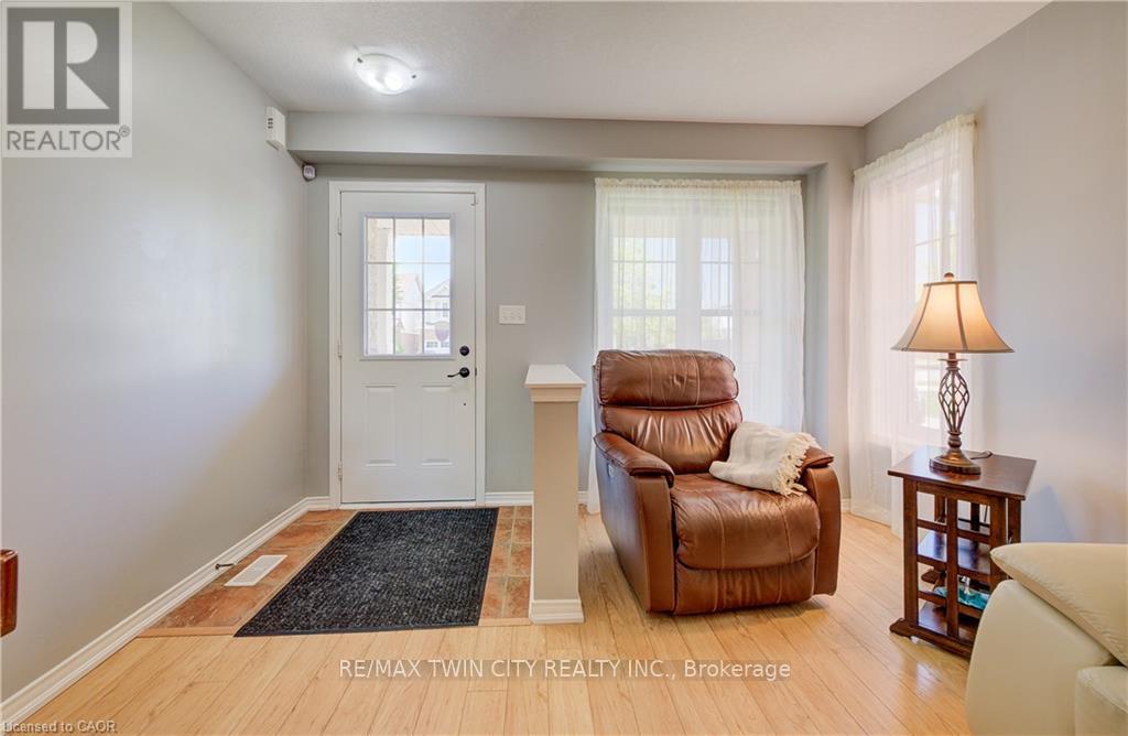 75 Norwich Road, Woolwich, Ontario  N0B 1M0 - Photo 7 - X13177430