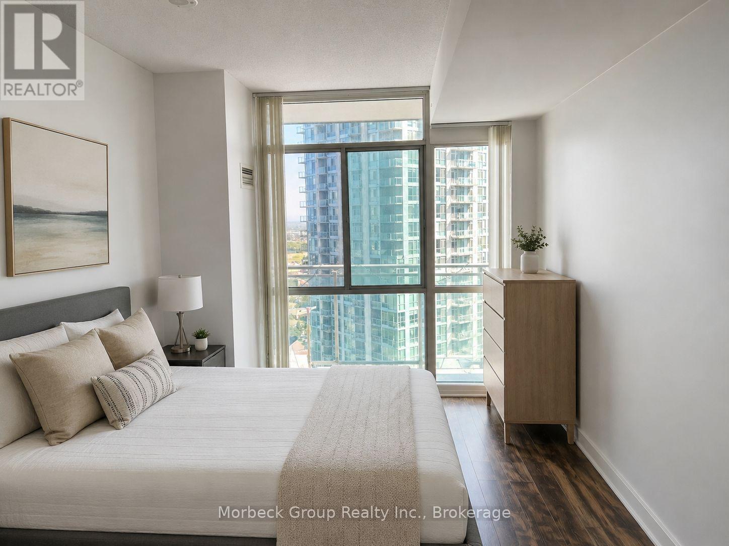 2406 - 220 Burnhamthorpe Road W, Mississauga, Ontario  L5B 3Y5 - Photo 6 - W13177626