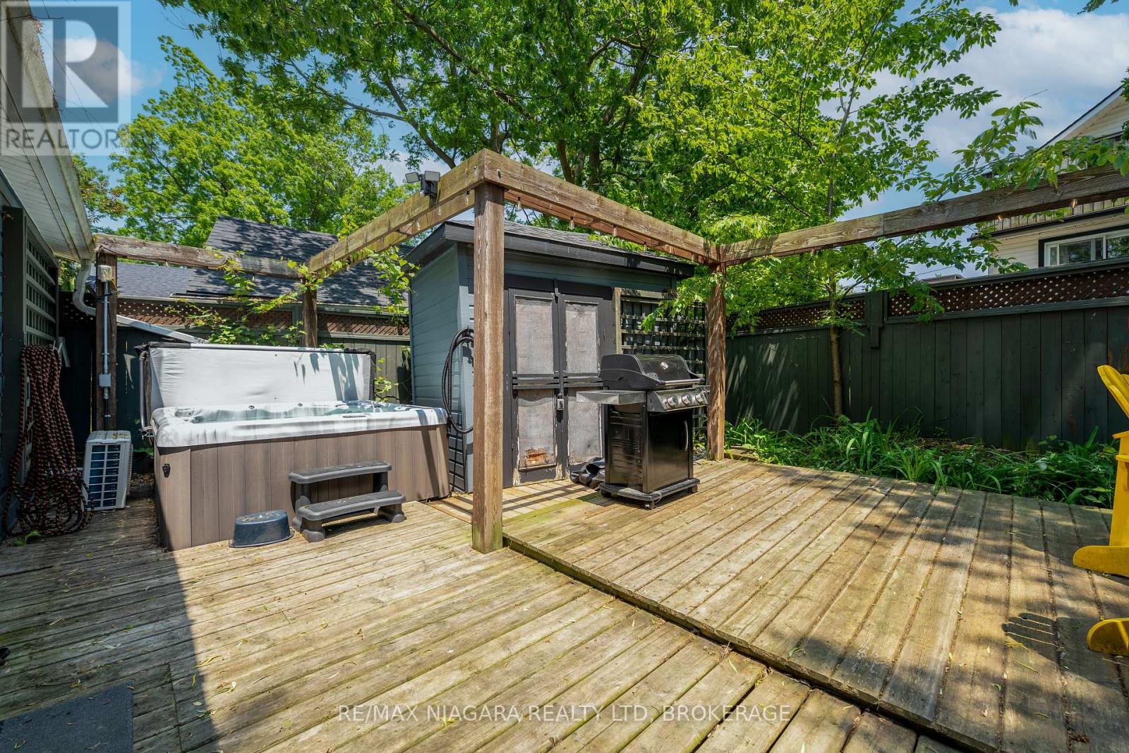 343 Cambridge Road W, Fort Erie, Ontario  L0S 1B0 - Photo 30 - X13177802