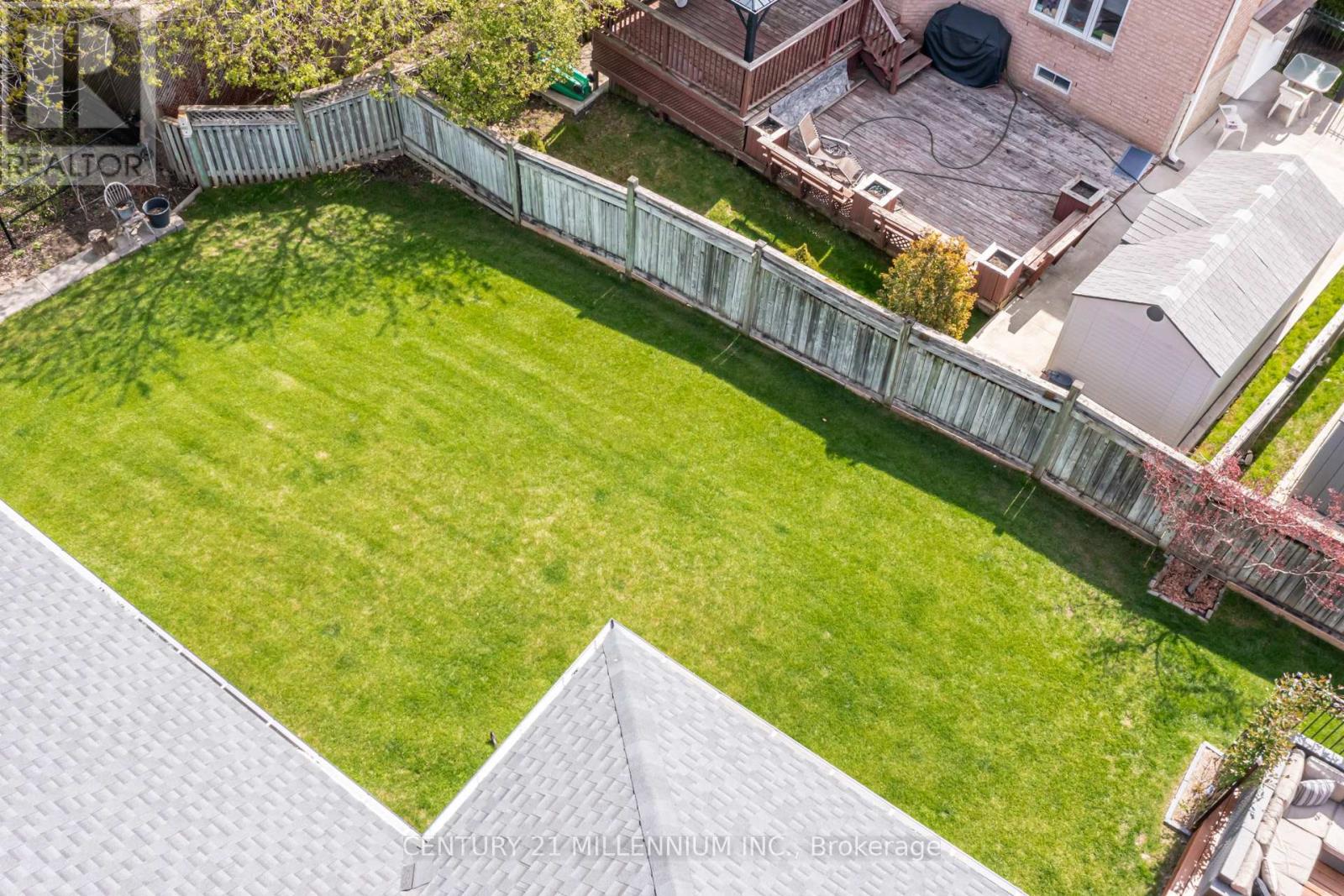 15 Bimmer Place, Brampton, Ontario  L7A 1J4 - Photo 48 - W13131632