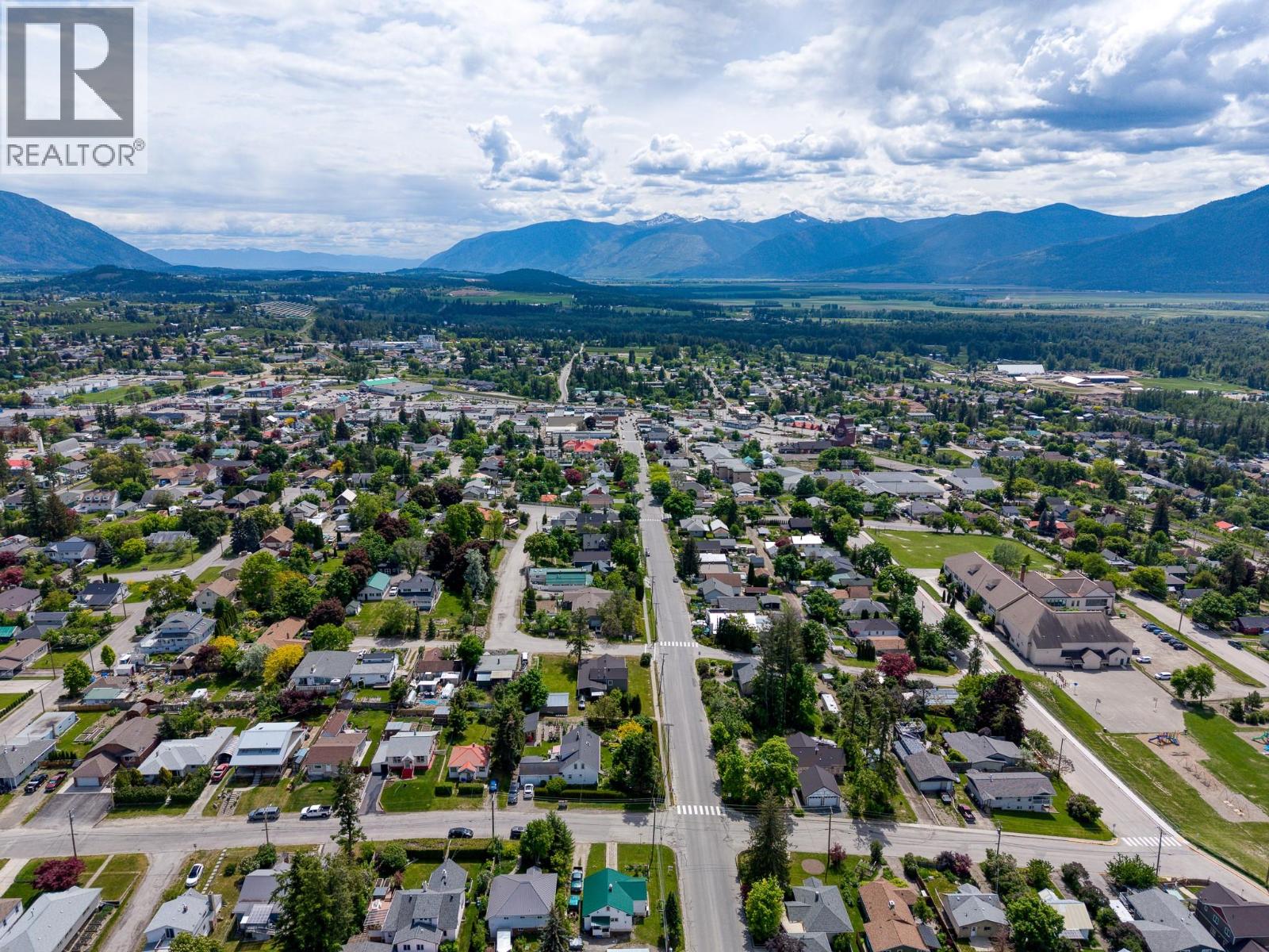 412 10th Avenue N, Creston, British Columbia V0B 1G4 - Photo 57 - 10388679