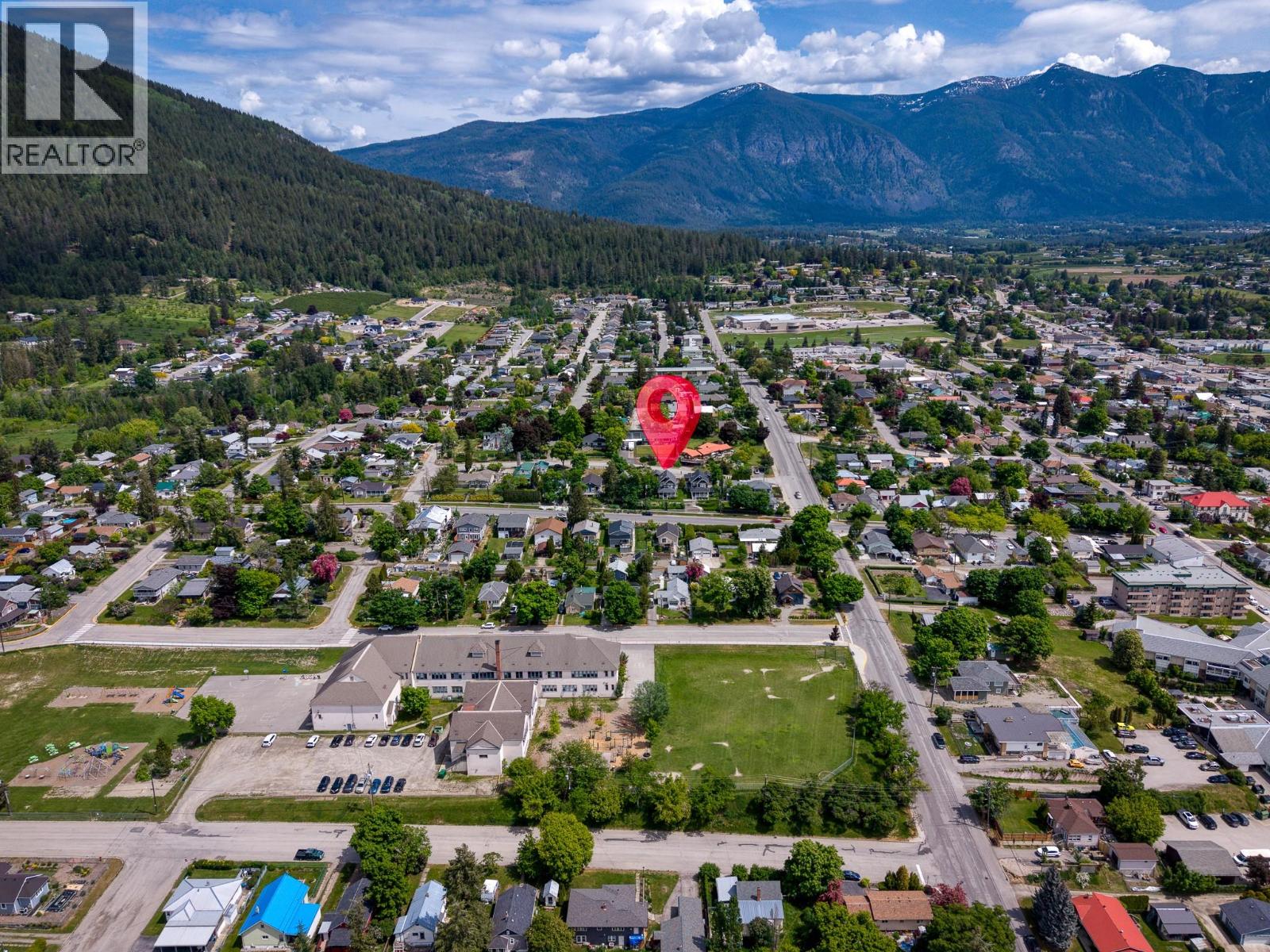 412 10th Avenue N, Creston, British Columbia V0B 1G4 - Photo 60 - 10388679