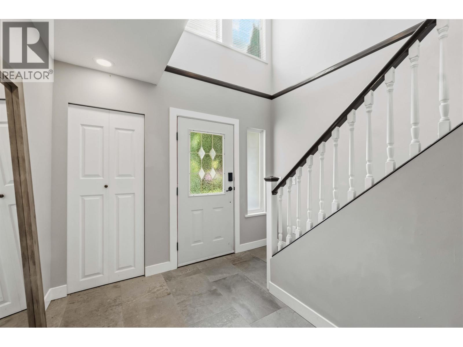 11661 207 Street, Maple Ridge, British Columbia  V2X 1X2 - Photo 4 - R3128236