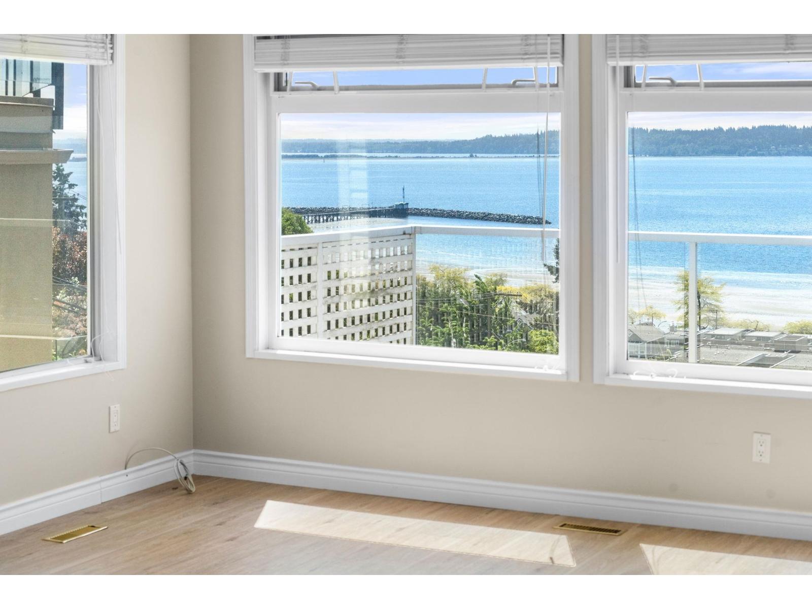 14786 Upper Roper Avenue, White Rock, British Columbia  V4B 2C9 - Photo 21 - R3068084