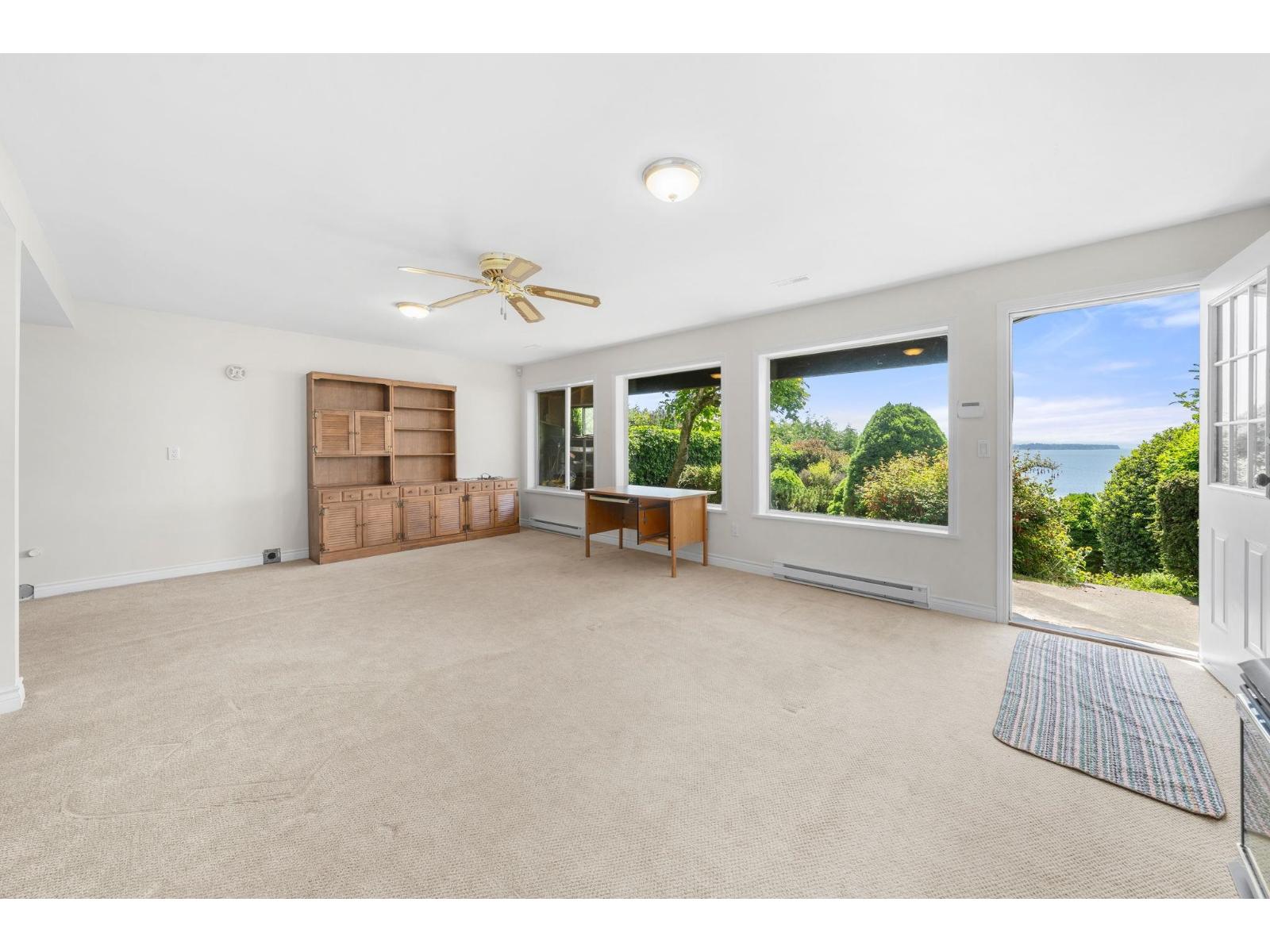 14786 Upper Roper Avenue, White Rock, British Columbia  V4B 2C9 - Photo 27 - R3068084