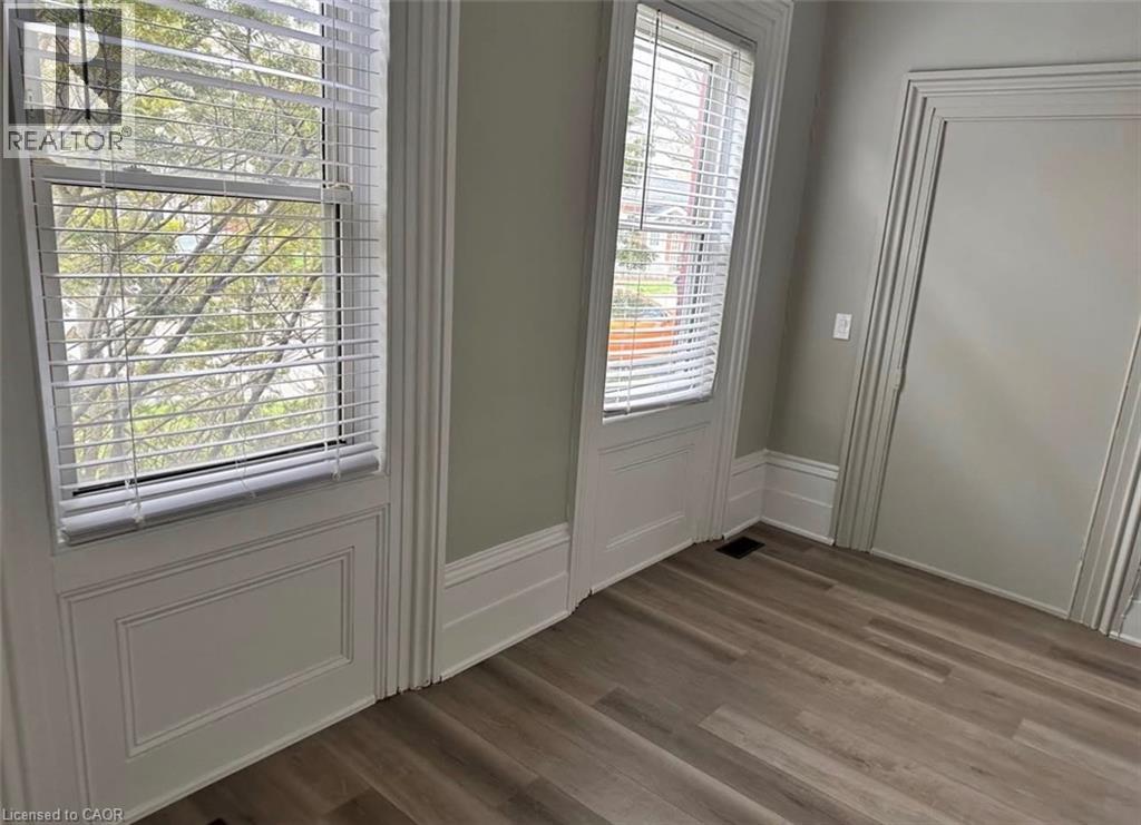 103 West Street, Brantford, Ontario  N3T 3E9 - Photo 18 - 40833864