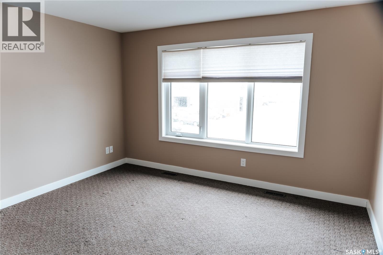 145 Mcintyre Street N, Regina, Saskatchewan  S4R 3B6 - Photo 17 - SK037193