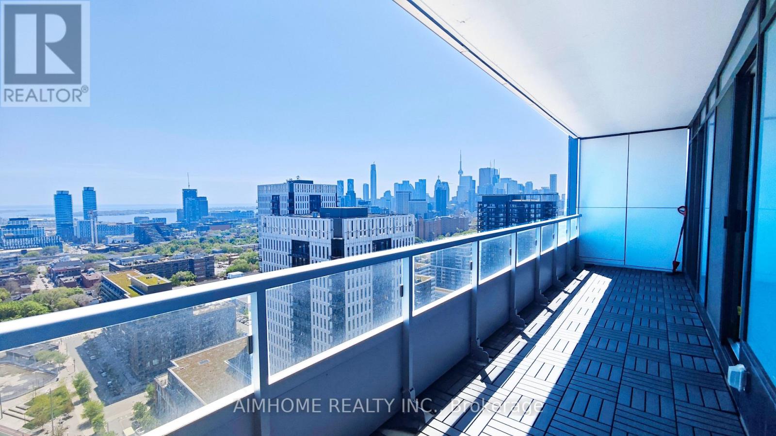 2705 - 225 Sumach Street, Toronto, Ontario  M5A 3K3 - Photo 1 - C13177786