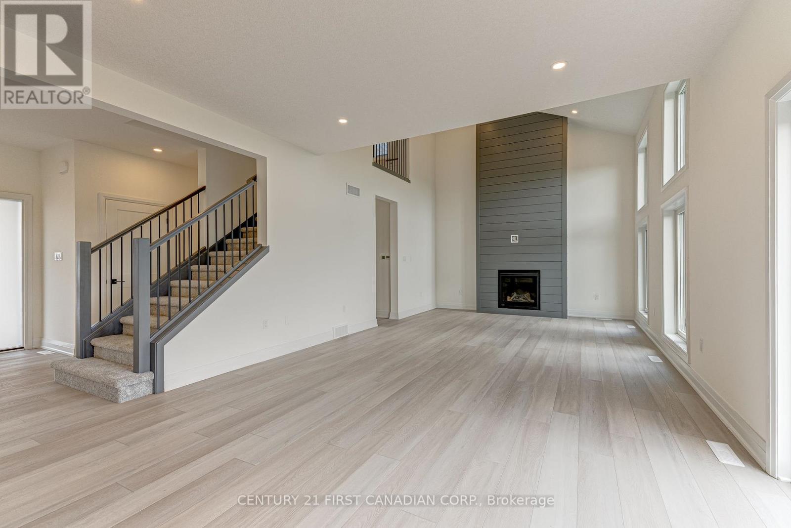 108 Mapledene Lane, Lucan Biddulph, Ontario  N0M 2J0 - Photo 11 - X13175286