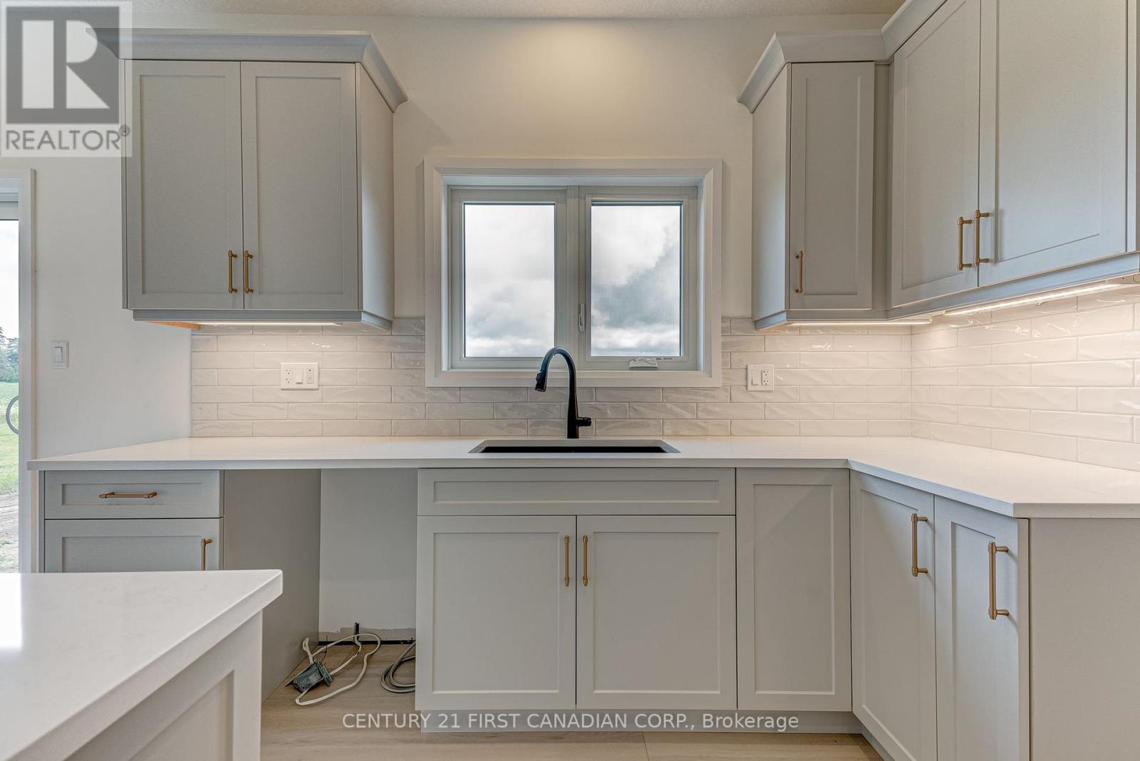 108 Mapledene Lane, Lucan Biddulph, Ontario  N0M 2J0 - Photo 8 - X13175286