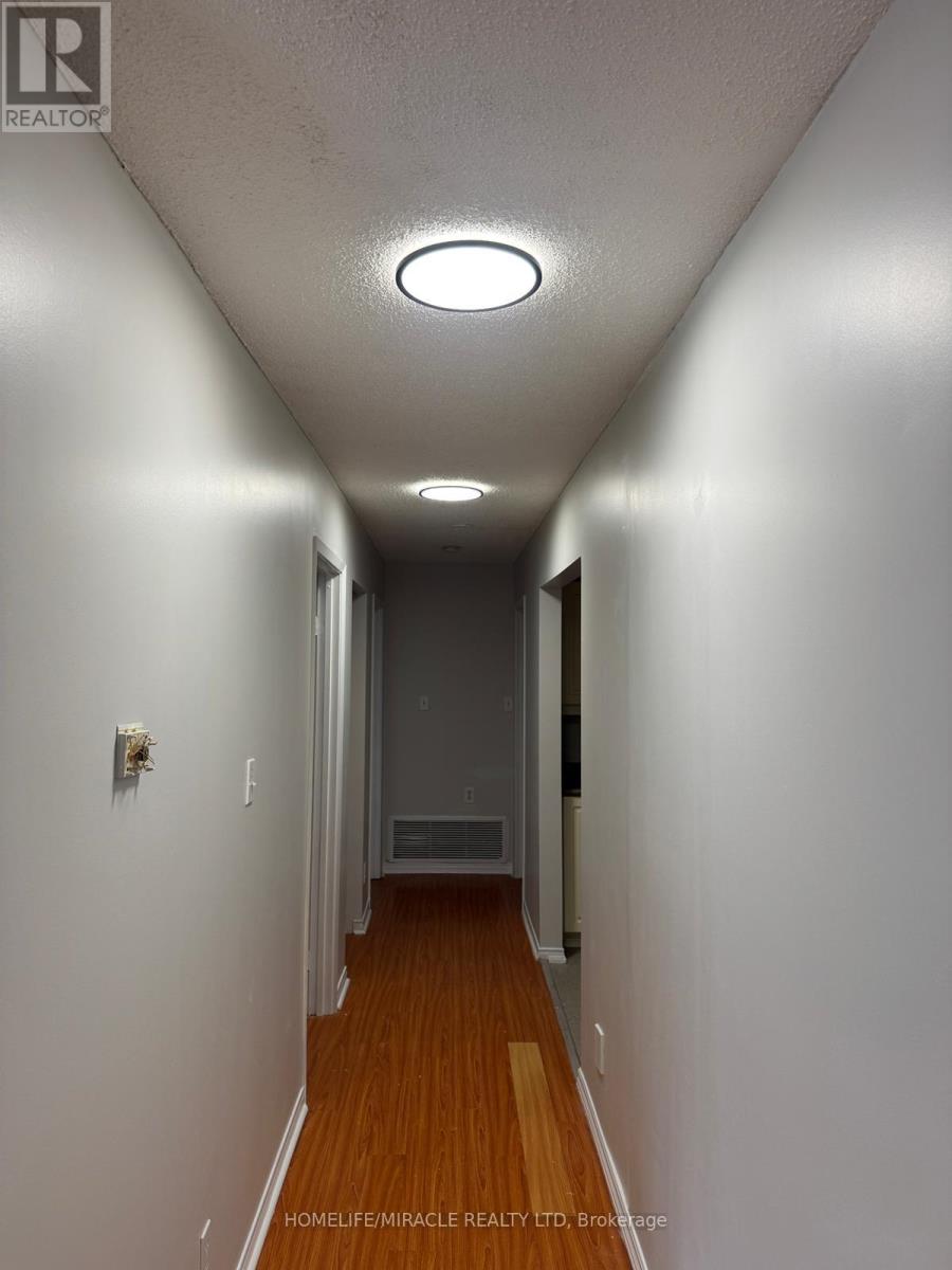 7 - 565 Kennedy Road, Toronto, Ontario  M1K 2B2 - Photo 14 - E13177676