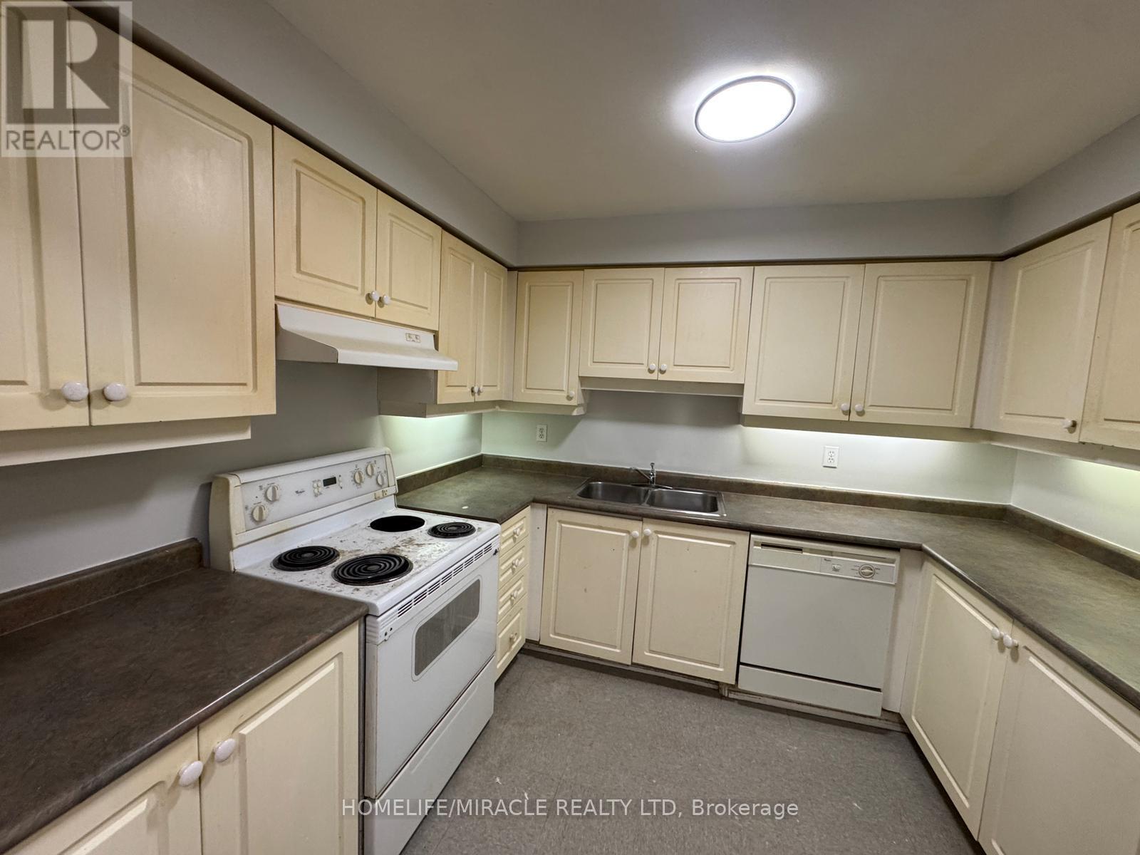 7 - 565 Kennedy Road, Toronto, Ontario  M1K 2B2 - Photo 4 - E13177676
