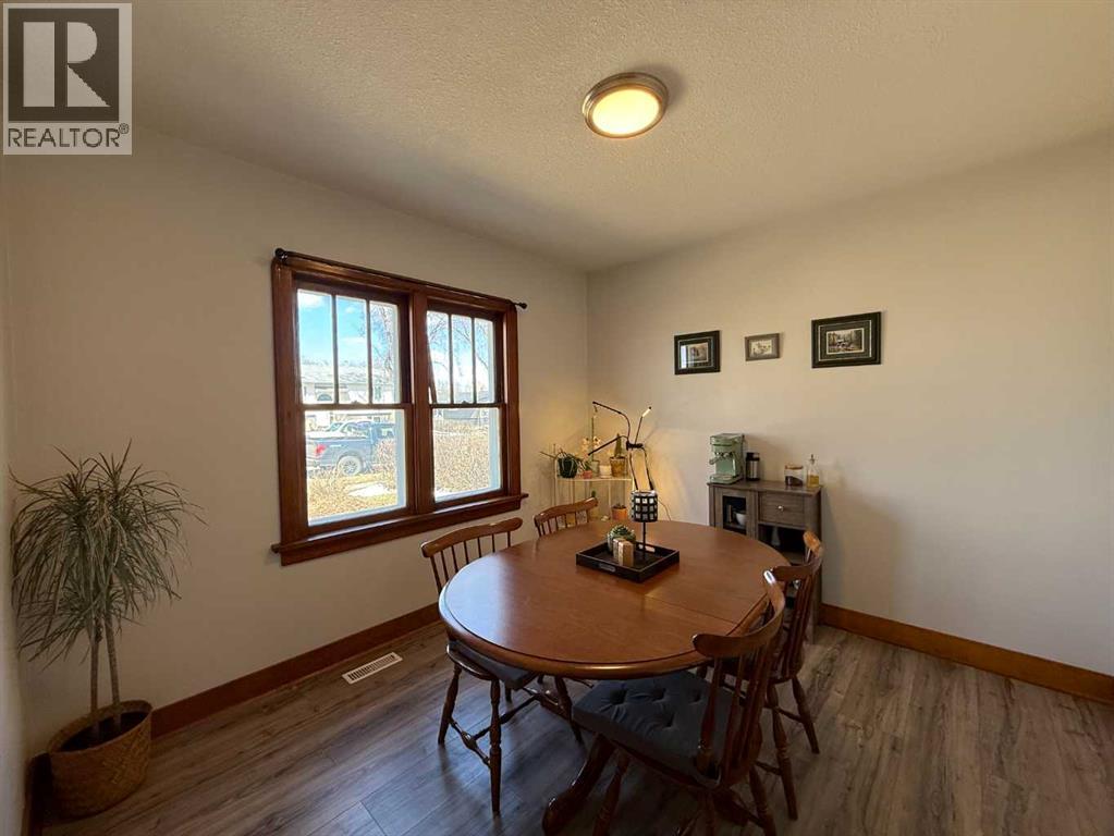 5211 49 Avenue, Ponoka, Alberta  T4J 1J1 - Photo 6 - A2305586