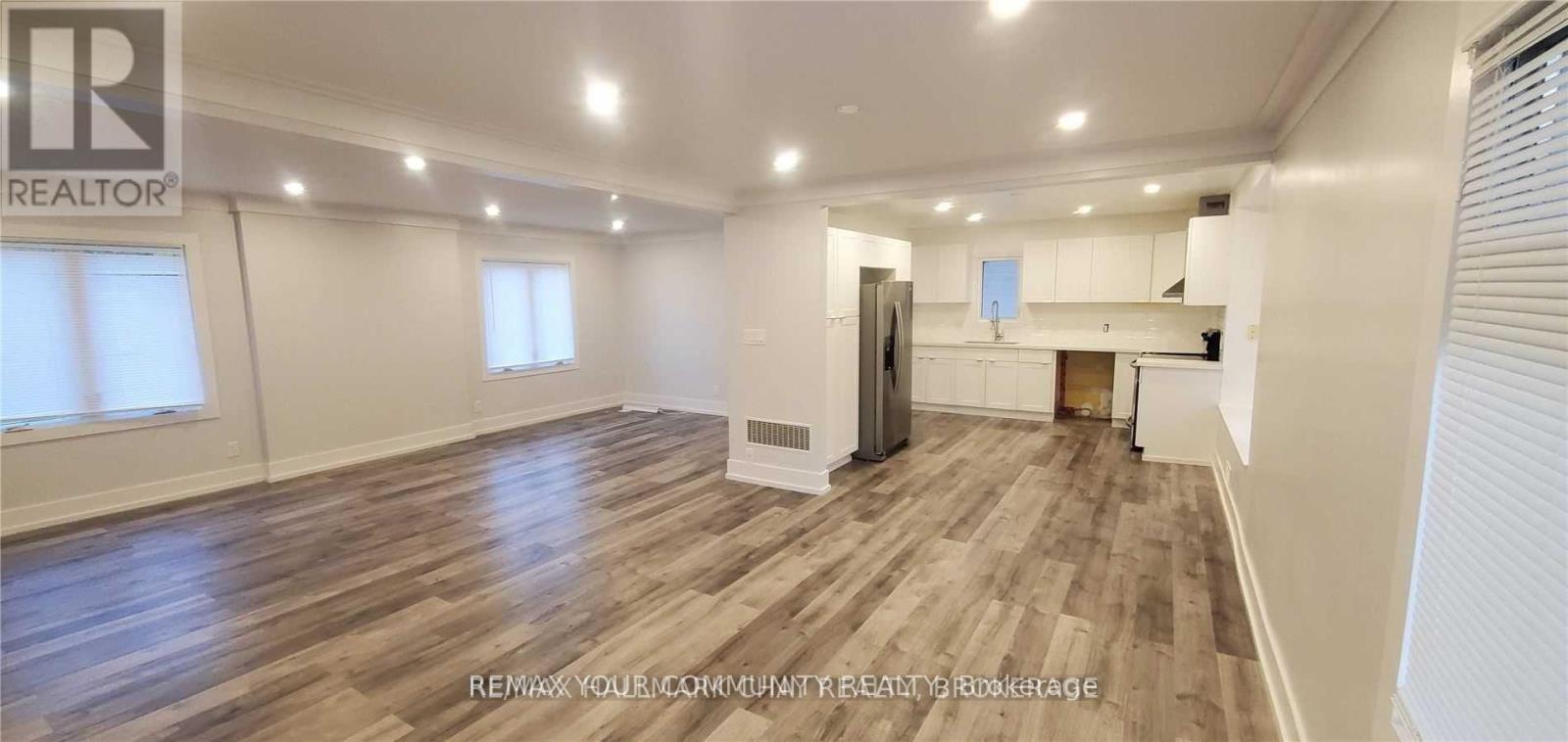 953 Yonge Street, Barrie, Ontario  L4N 0M2 - Photo 3 - S13177518