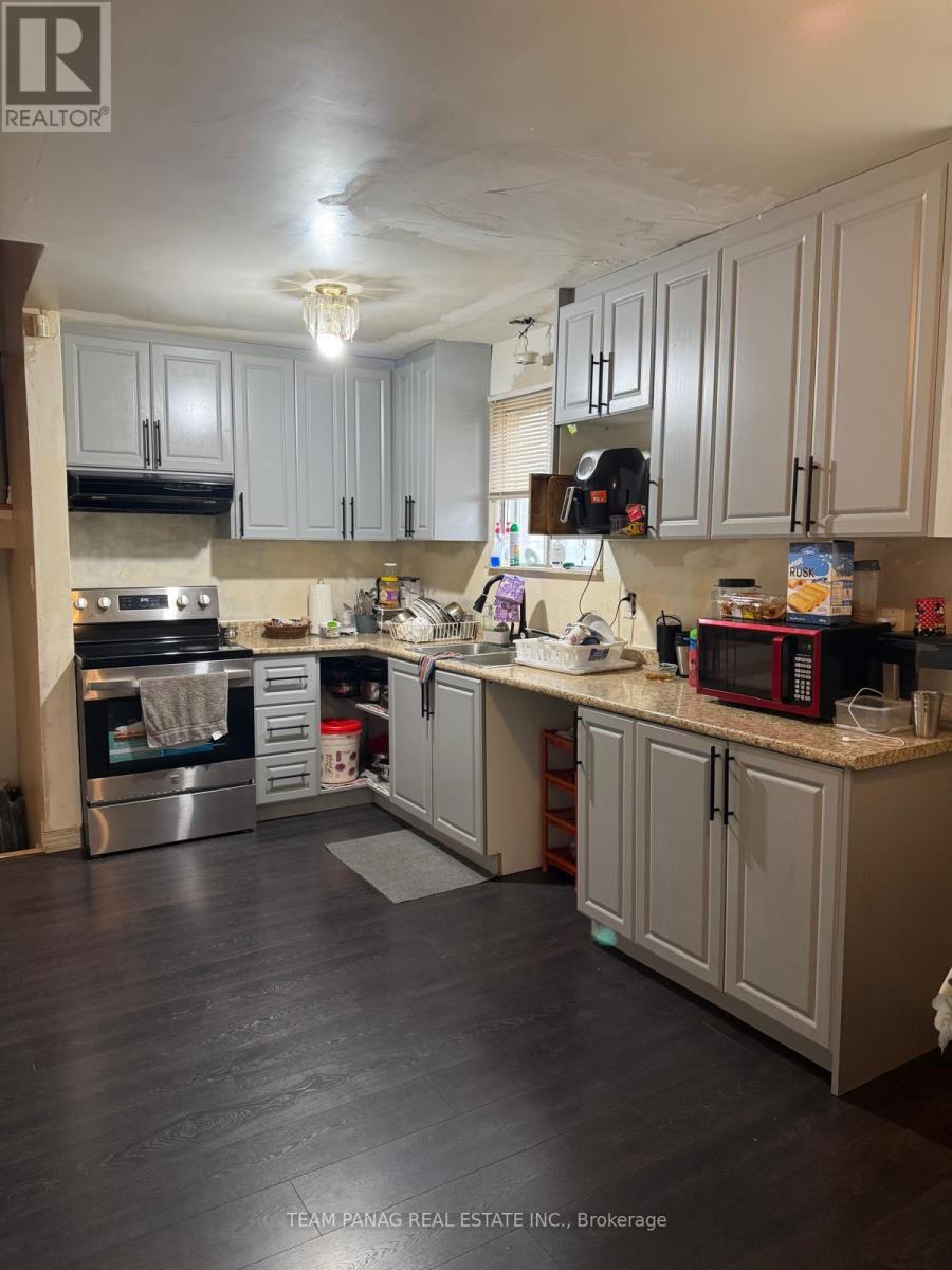 3272 Twilight Road, Mississauga, Ontario L4T 1Z9 - Photo 13 - W13177502