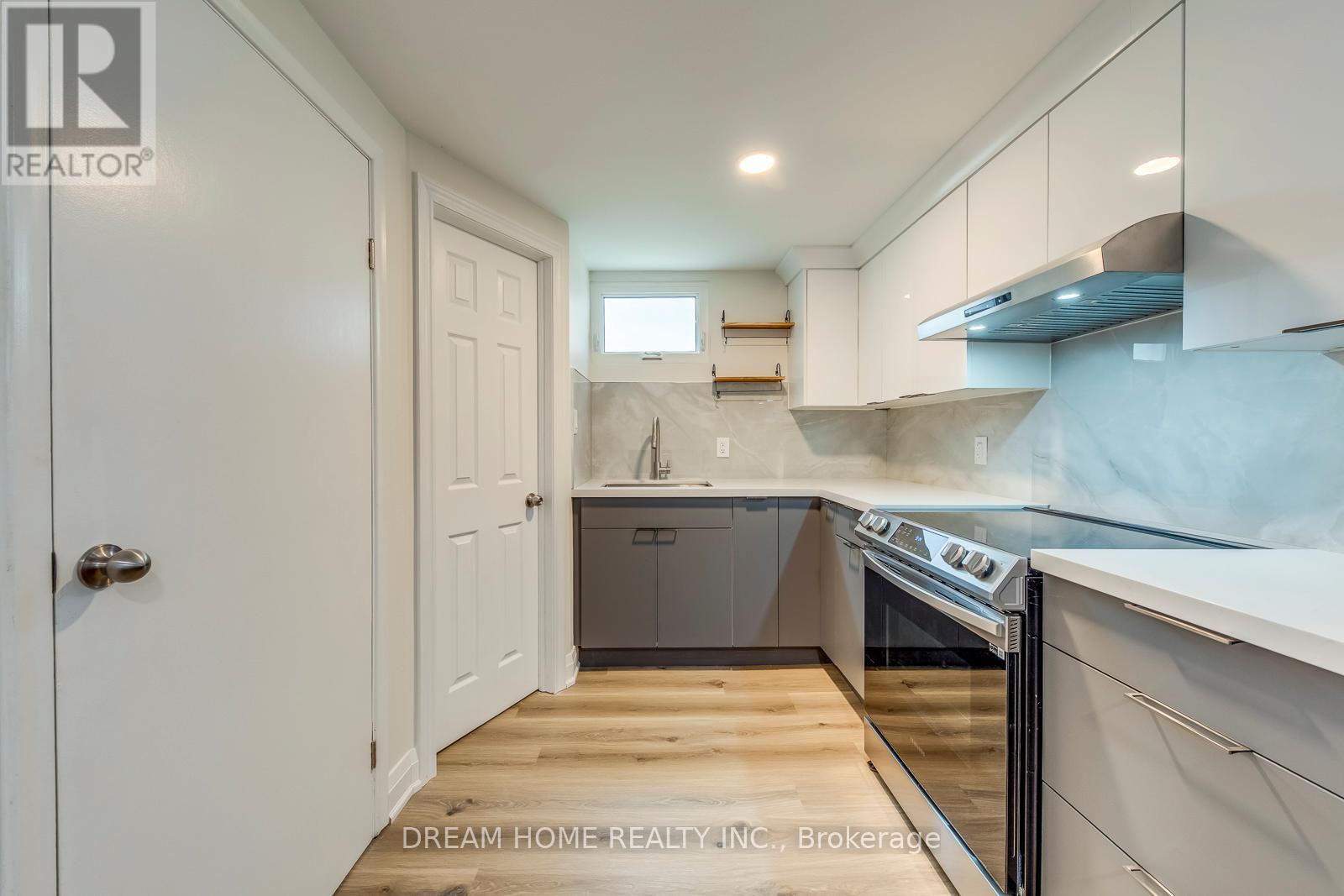 69 Culham Street, Oakville, Ontario  L6H 1G3 - Photo 31 - W13177524