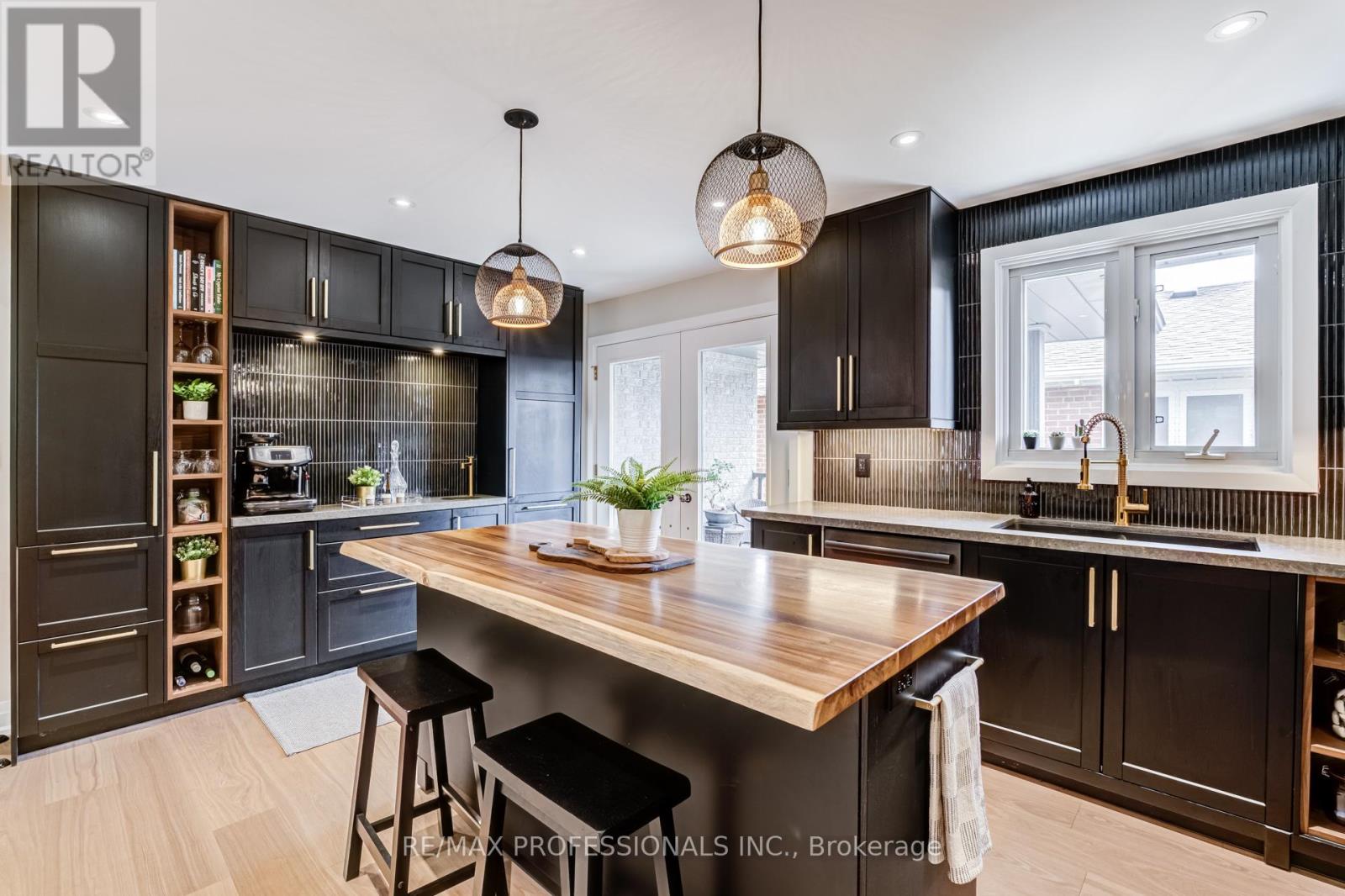 3 Burin Court, Toronto, Ontario  M9C 4Y3 - Photo 16 - W13177646